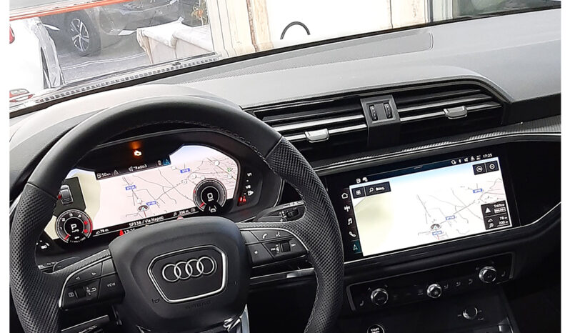 Audi Q3 Spb 35 tdi Identity Black stronic 150cv |matrix| pieno